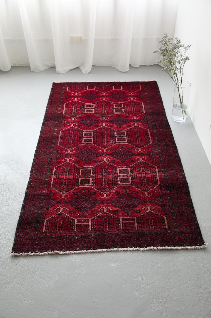 ヴィンテージラグ　ペルシャ絨毯　トライバルラグ　（193×102cm）赤　黒 楽天市場】トライバルラグ 部族絨毯 ケルマンシャー 193×131cm