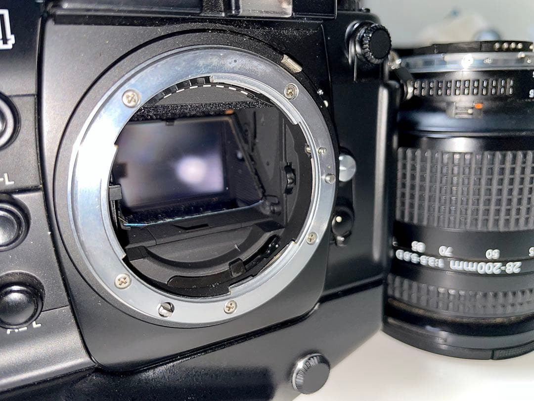 Nikon F4 美品MB-21 ボディ+ AF NIKKOR レンズ2本セット - メルカリ