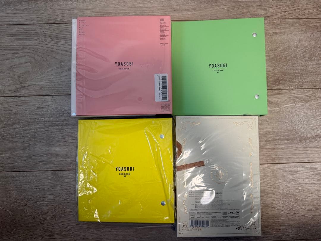 YOASOBI 「THE BOOK I・Ⅱ・Ⅲ」 「はじめての」コンプリート盤 - メルカリ