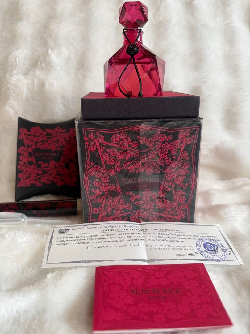 資生堂　ローズルージュ　パルファン　32ml ローズルージュ / ローズルージュ パルファムの公式商品情報｜美容