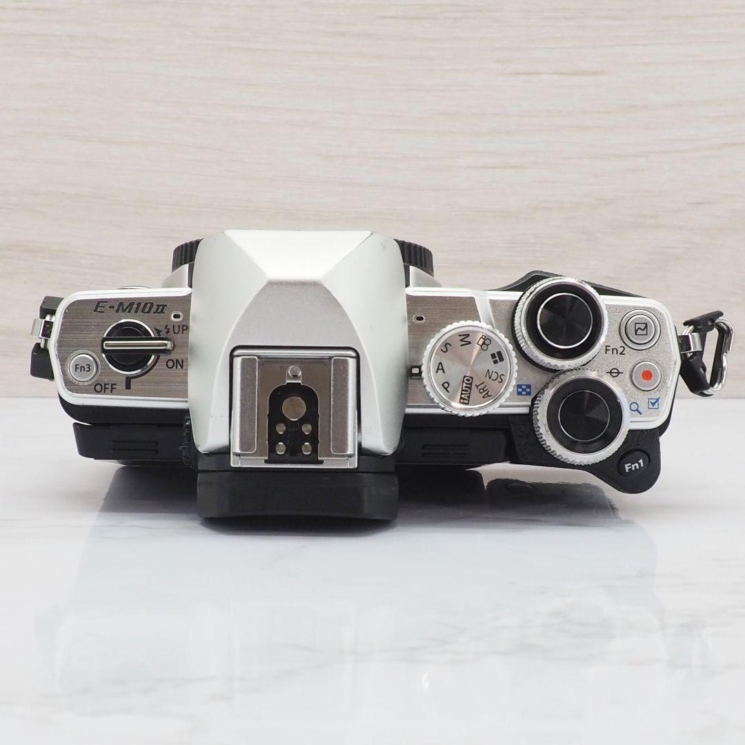 OLYMPUS OM-D E-M10 Mark II ダブルレンズ スマホ転送
