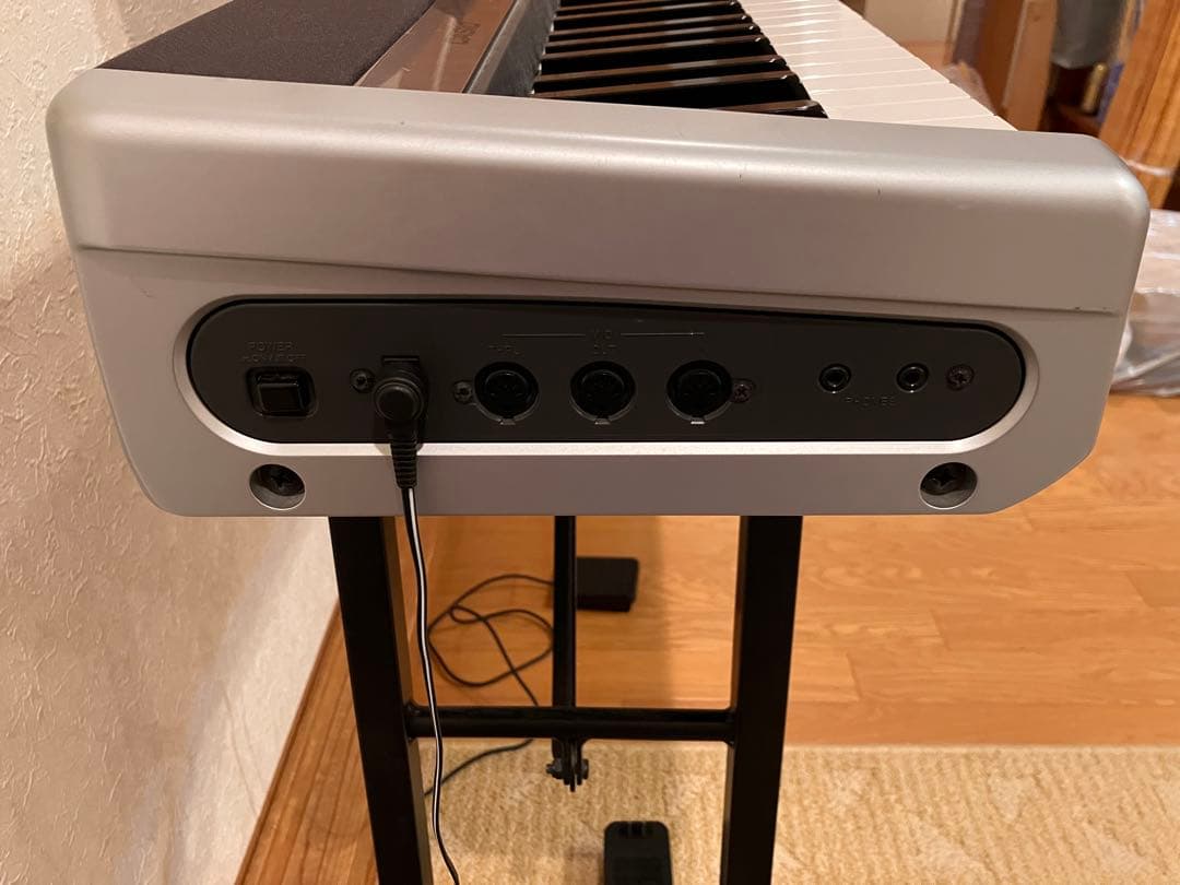 電子ピアノ CASIO Privia PX-300 本体のみ スタンド同時出品中