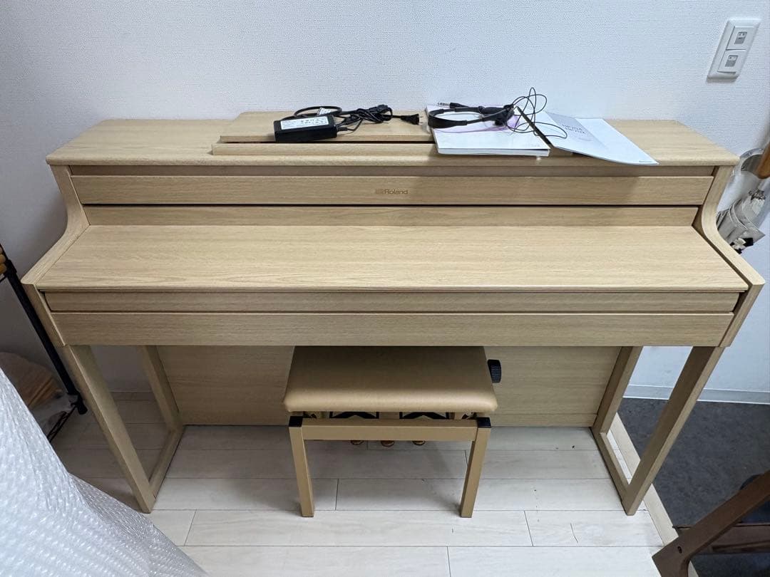 引取or直配送】ローランド HP704 88鍵 電子ピアノ ライトオーク - メルカリ