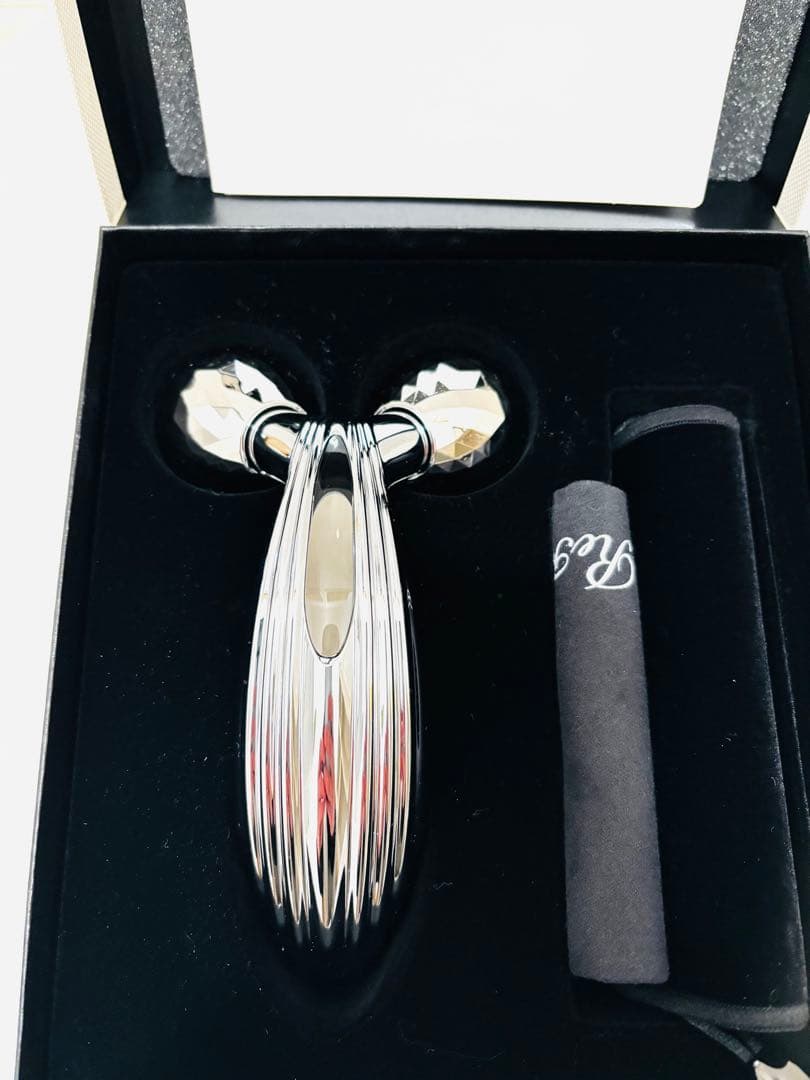 【新品未使用】ReFa フェイスローラー 取扱説明書付 リファカラットの使い方 | ReFa CARAT | ReFa（リファ）公式ブランドサイト