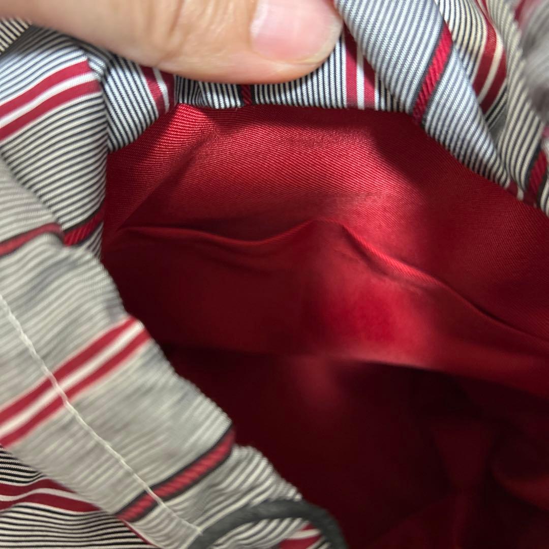 《ear PAPILLONNER》ロブスター刺繍のかごバッグ