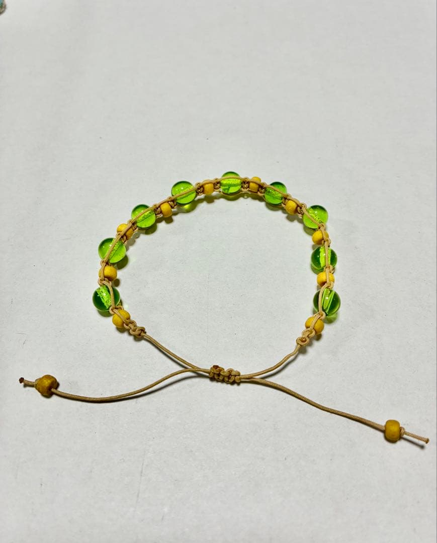 ビーズブレスレット - メルカリ