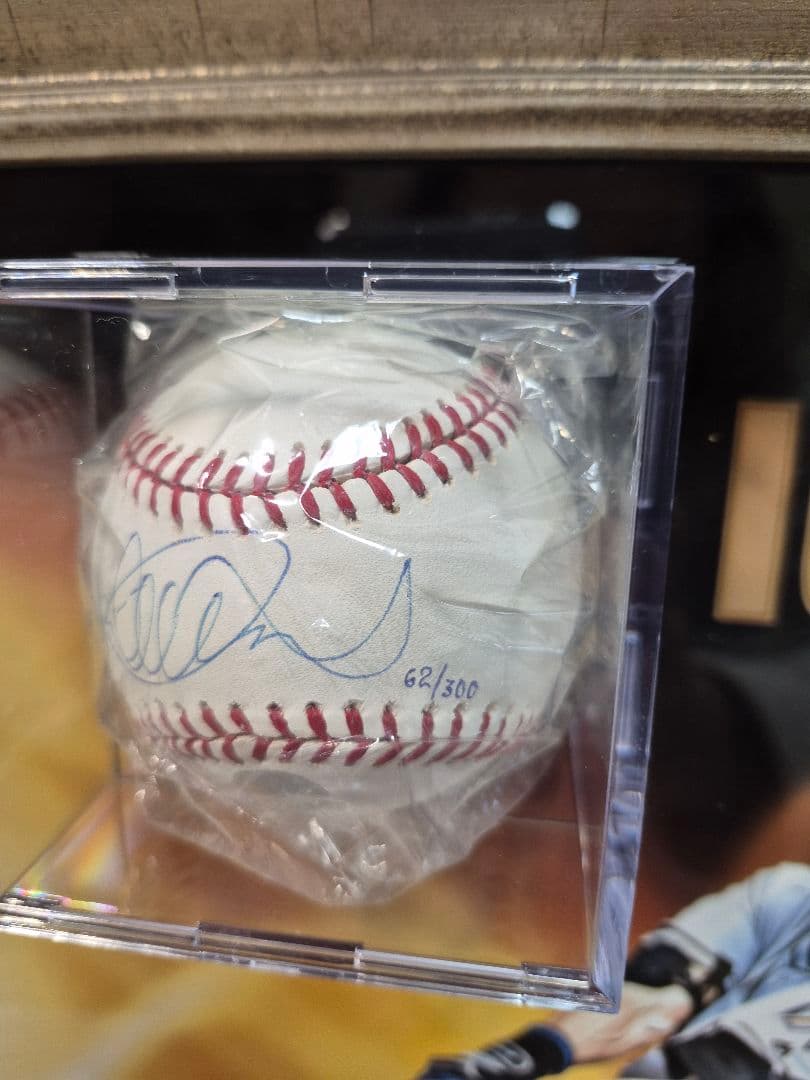 MLB3000本安打達成記念 イチロー選手直筆サインボール