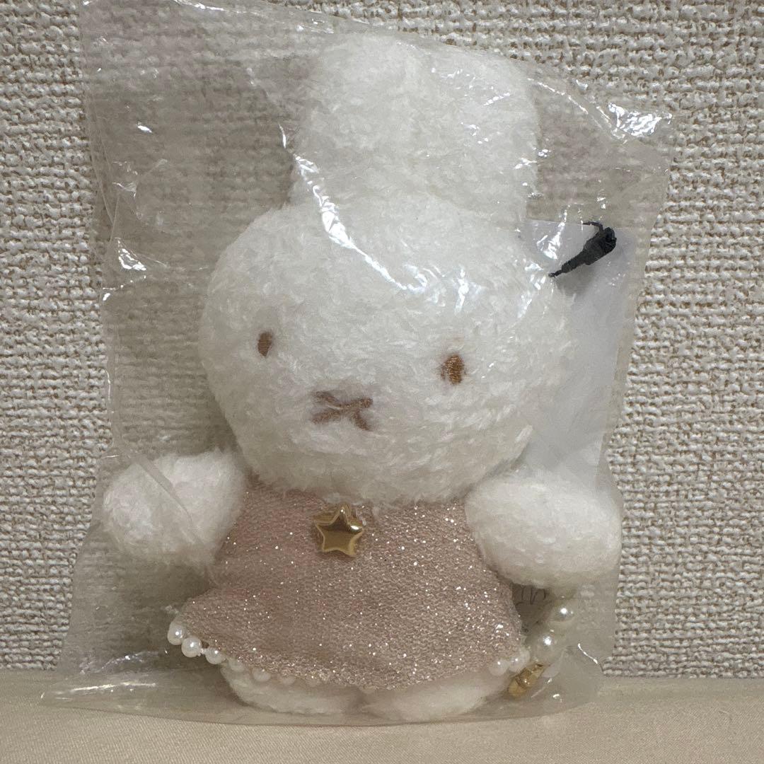 MIIAミッフィー原宿限定 シャイニーバッグチャーム マスコット