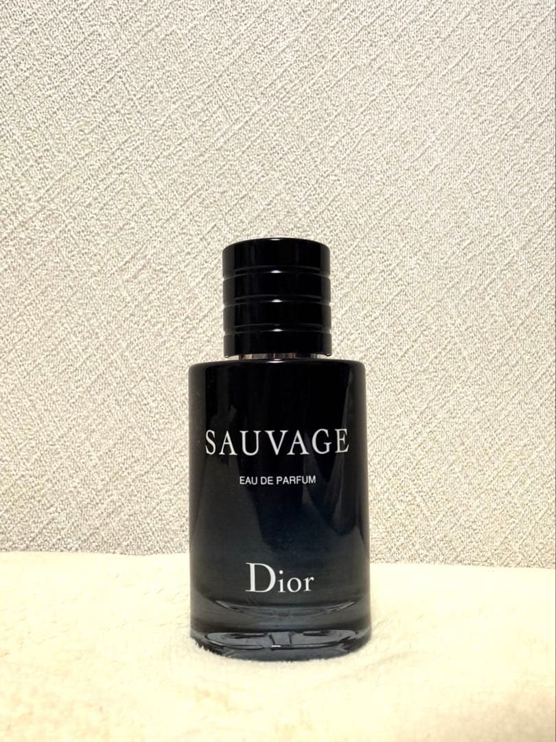 Dior SAUVAGE Eau de Parfum ギフトバッグ付き CHRISTIAN DIOR SAUVAGE 2 PCS GIFT SET EAU DE PARFUM 3.4 Oz, EDP