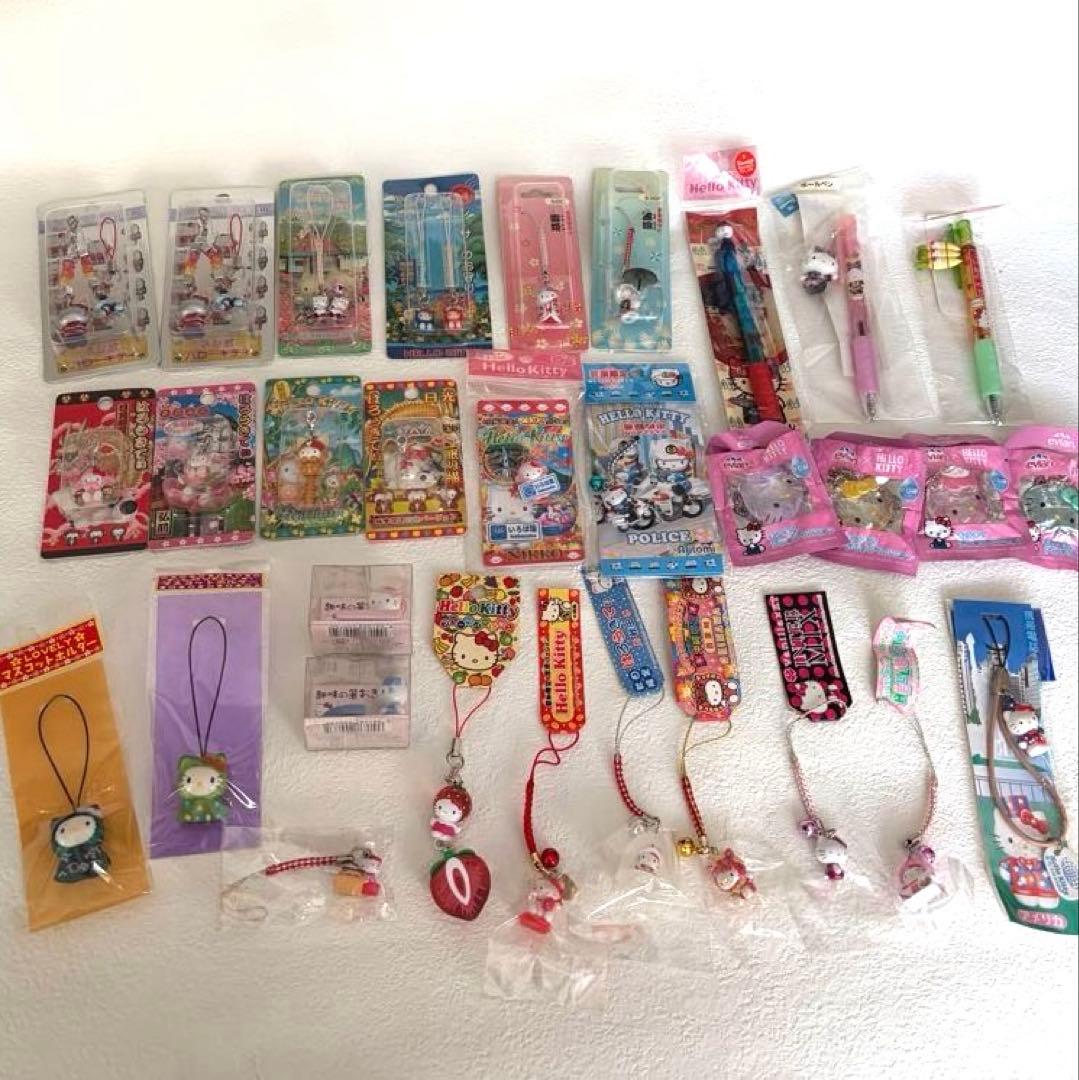 レア　ご当地キティ　ファスナーマスコット　ストラップ　色々　31個　まとめ売り 未開封 キティ ご当地限定 ストラップ マスコット キーホルダー 20個