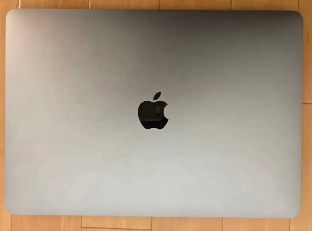 MacBook Pro 箱、備品等全て付き　Apple Amazon整備済み品MacBook Pro購入｜NAKADA Shugo