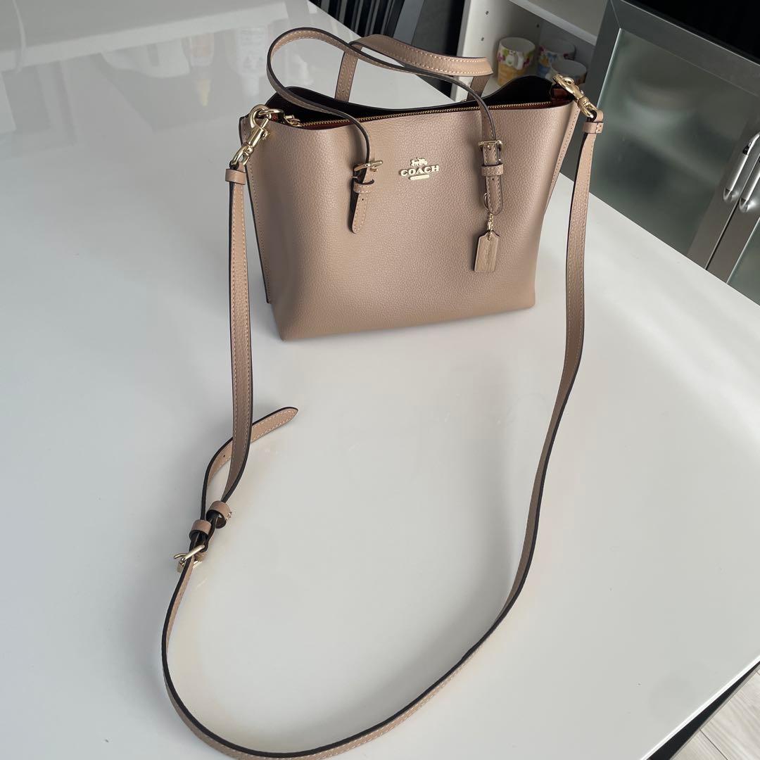 COACH　コーチ　モリートート25　ショルダーバッグ　袋付き 公式】コーチアウトレット | モリー トート 25