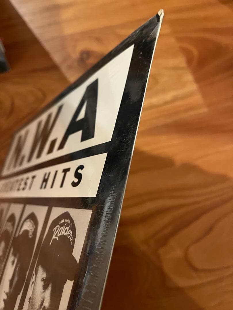 N.W.A Greatest Hits ダブルビニール 新品 - メルカリ