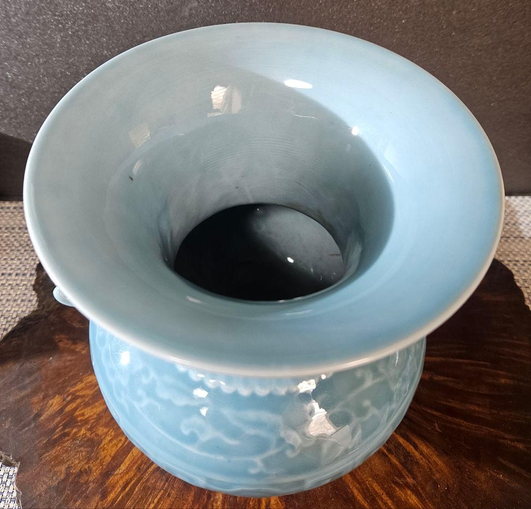 中国美術 中国陶磁器 青天釉 青磁 大清乾隆年製銘 双獣耳 唐草獣面図