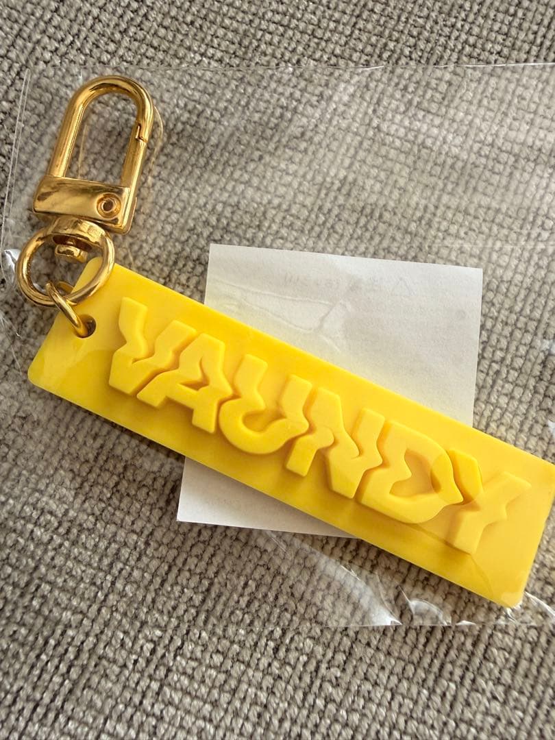 未開封☆Vaundy SILENCE カプセルトイ ラバーキーチェーン - メルカリ