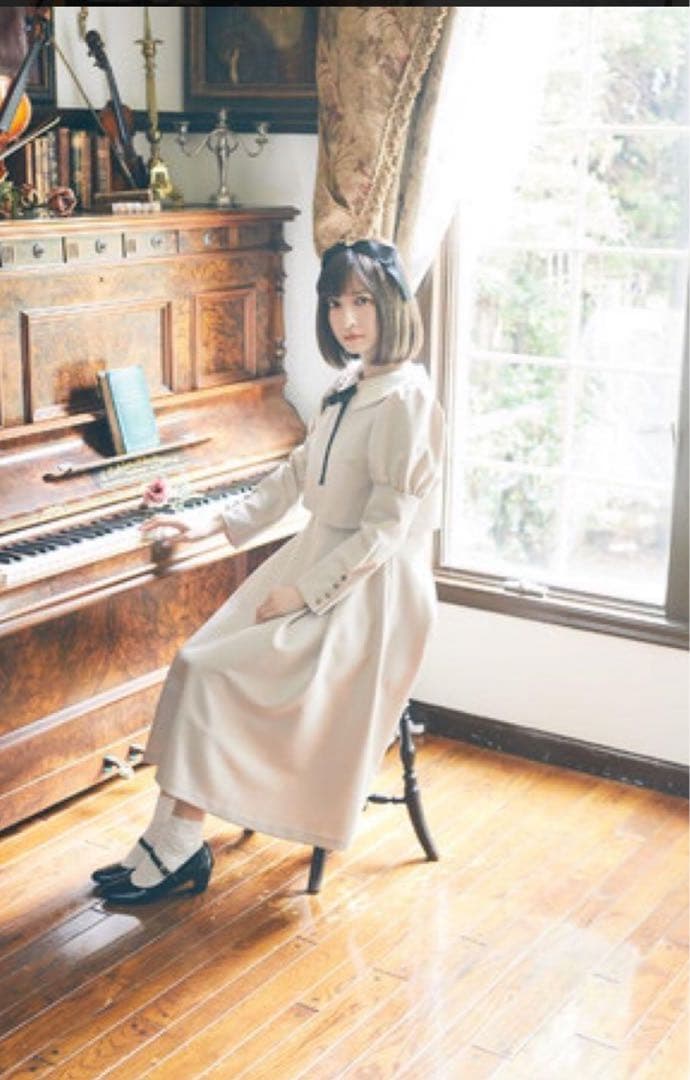 メゾンドフルール プチローブカノン クロエが微笑むワンピース - メルカリ