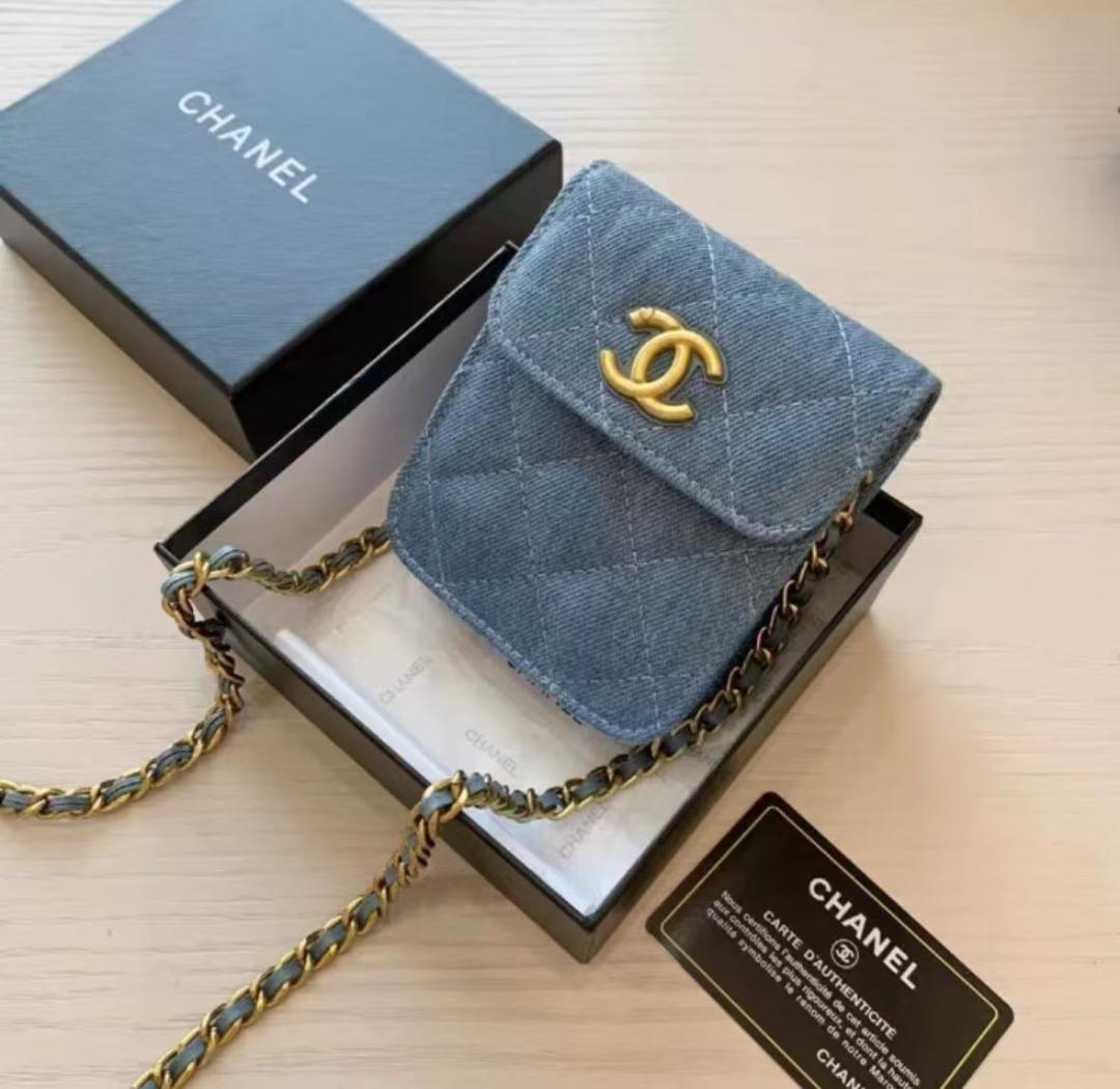 非売品VIP顧客シャネルノベルティ キルティング ショルダーバッグ