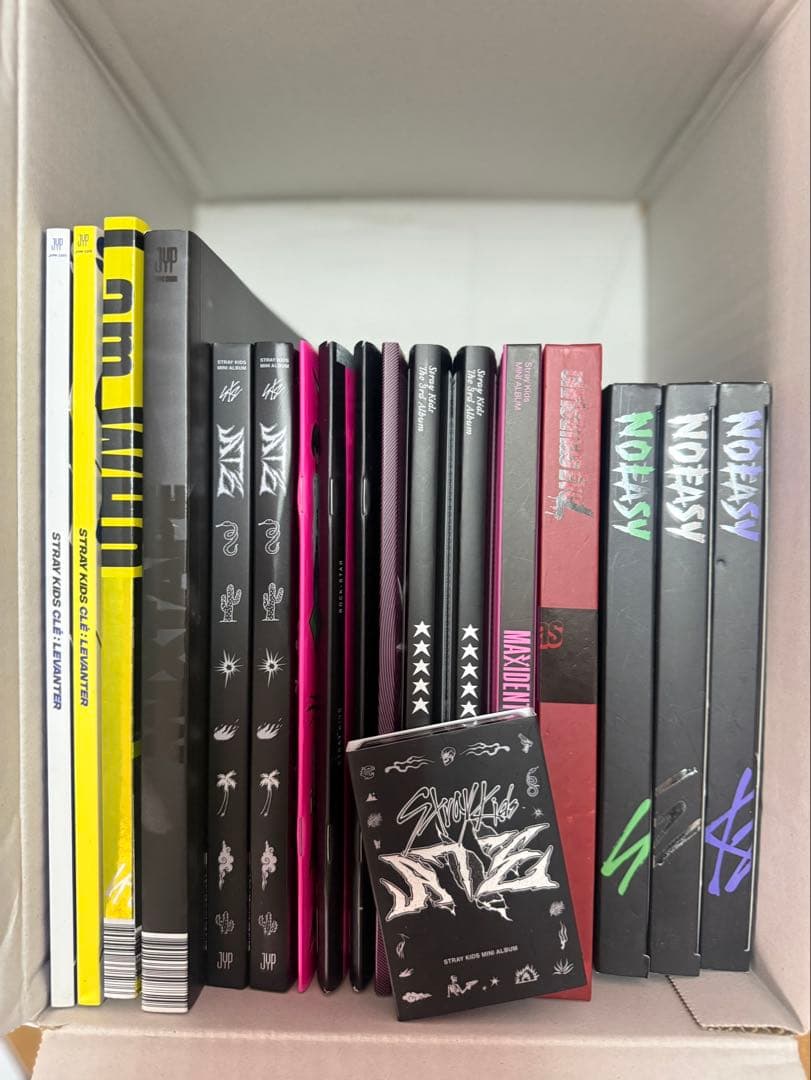 straykids アルバム まとめ売り - メルカリ