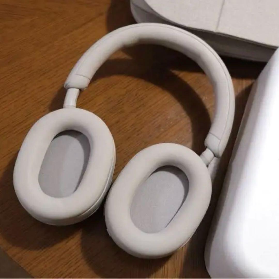 WH-1000XM5 ワイヤレスヘッドホン プラチナシルバー WH-1000XM5 | ヘッドホン | ソニー