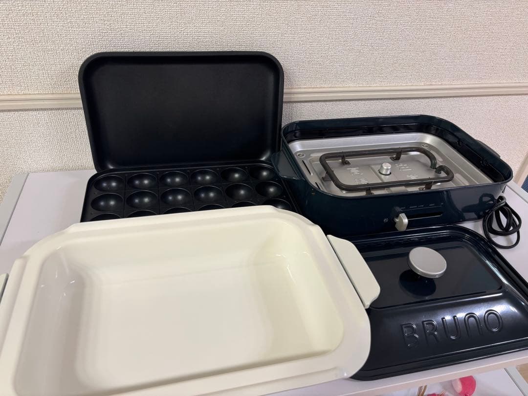 BRUNO チャコール ホットプレート 3点セット コンパクトホットプレート セラミックコート鍋セット ホワイトの通販