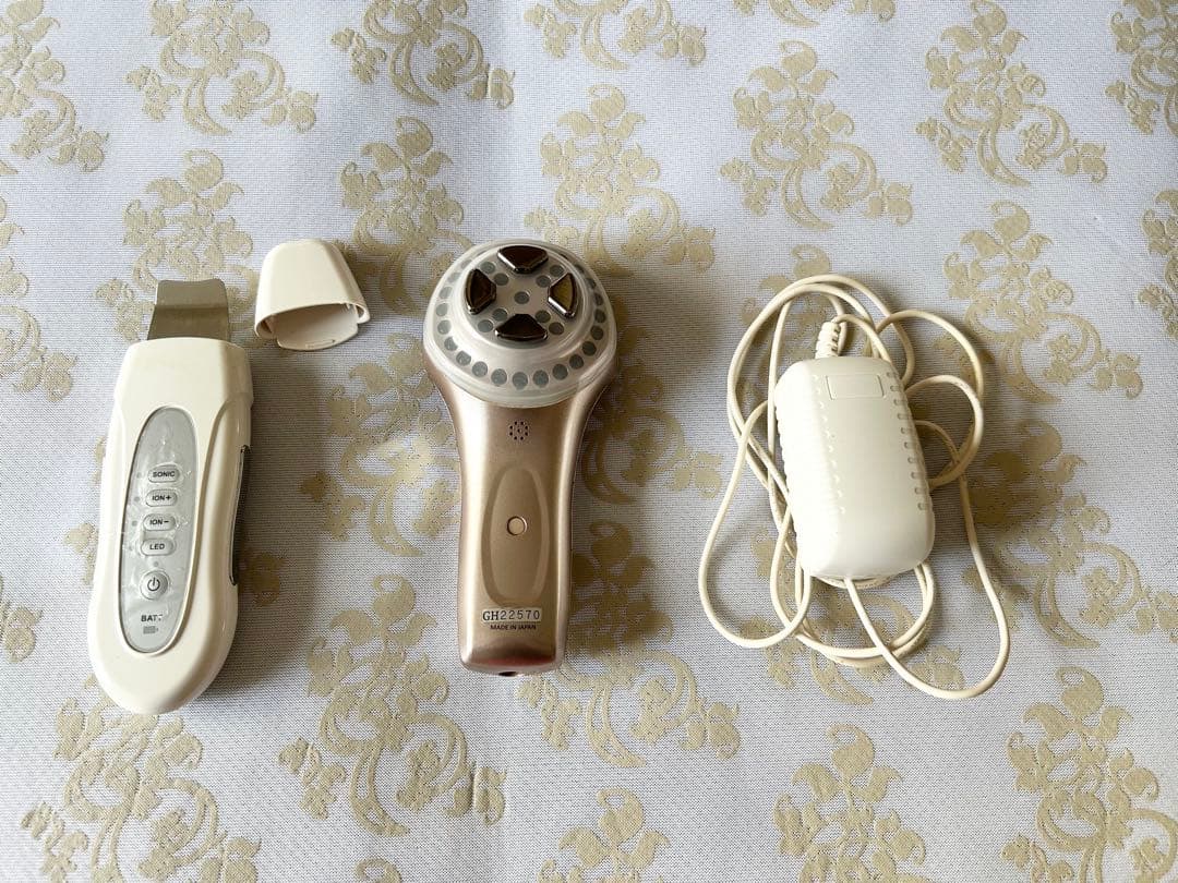 美顔器 ドクターアリーボ&角質除去 美顔器 ドクターアリーボ&角質除去 美顔器 ドクターアリーボ&角質除去