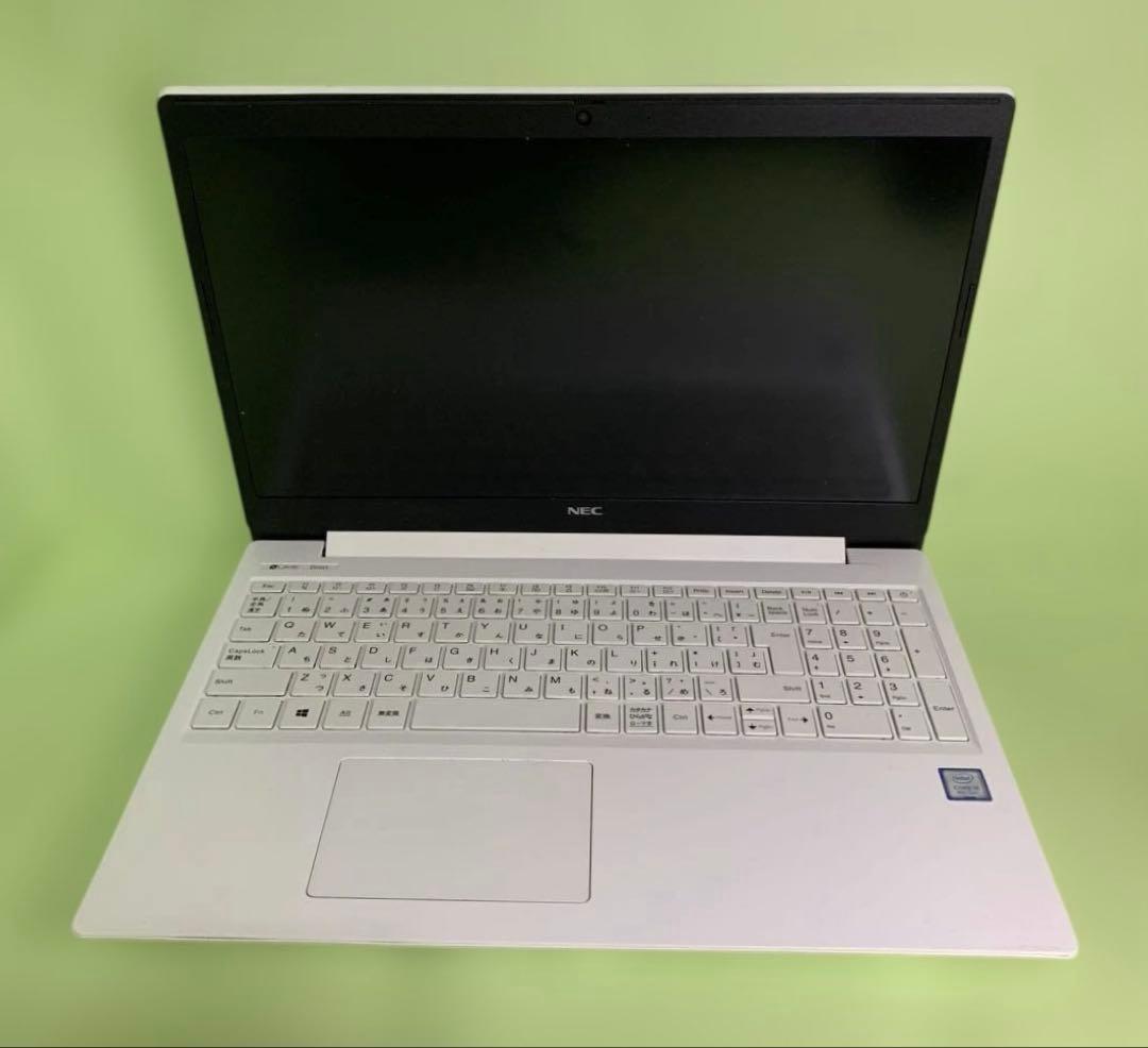 快速SSD256GB☆i7☆人気白ノートパソコン♡ブルーレイ&カメラ！Win11