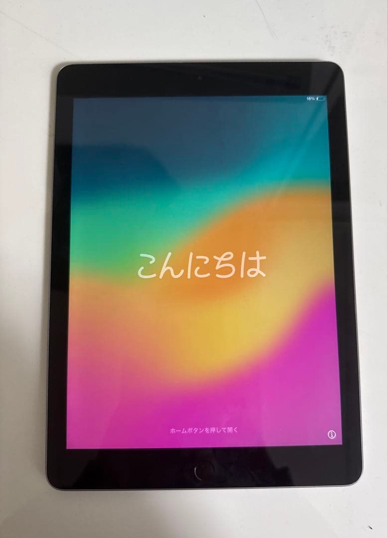 Apple iPad (第6世代) スペースグレー 32GB Wi-Fi Restored Apple iPad 6th Gen 32GB Wifi + Cellular Unlocked, 9.7in