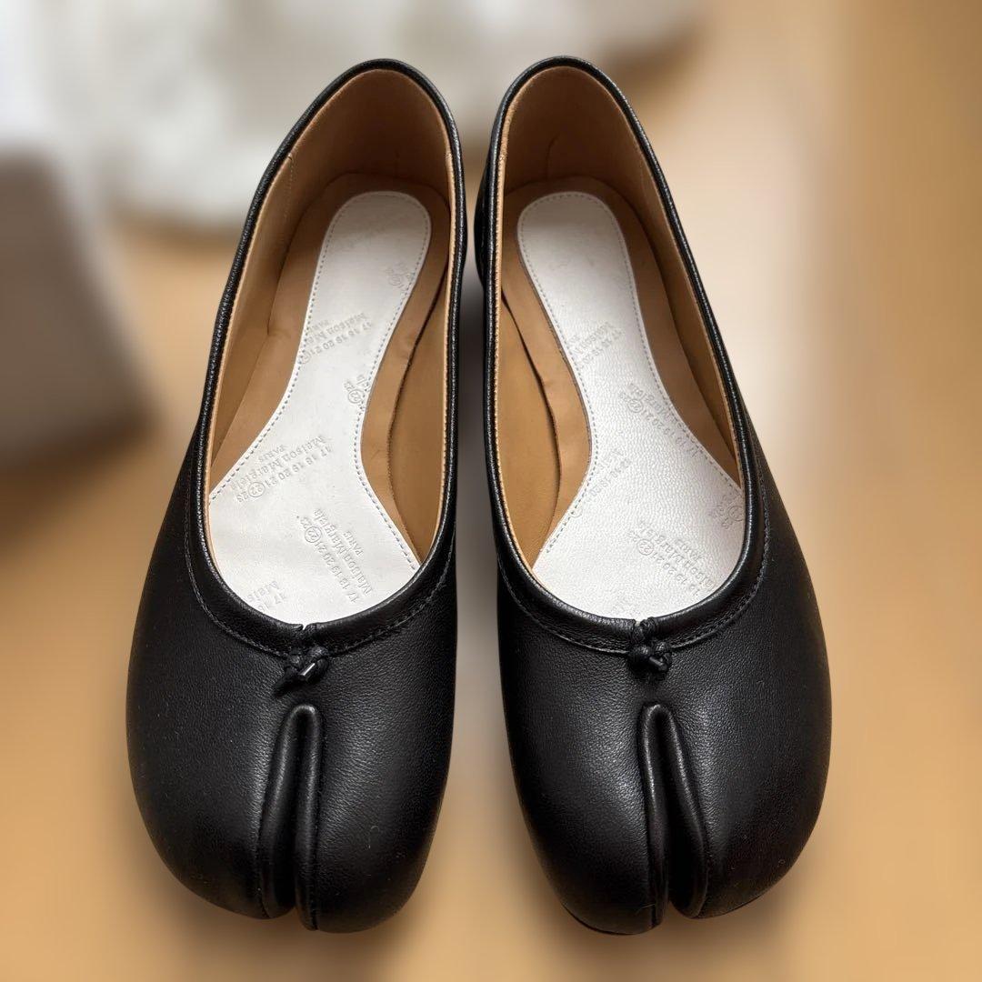 maison margiela Tabiバレエシューズ 39 Black Maison Margiela - Black Tabi Lace-Ups – Frances May