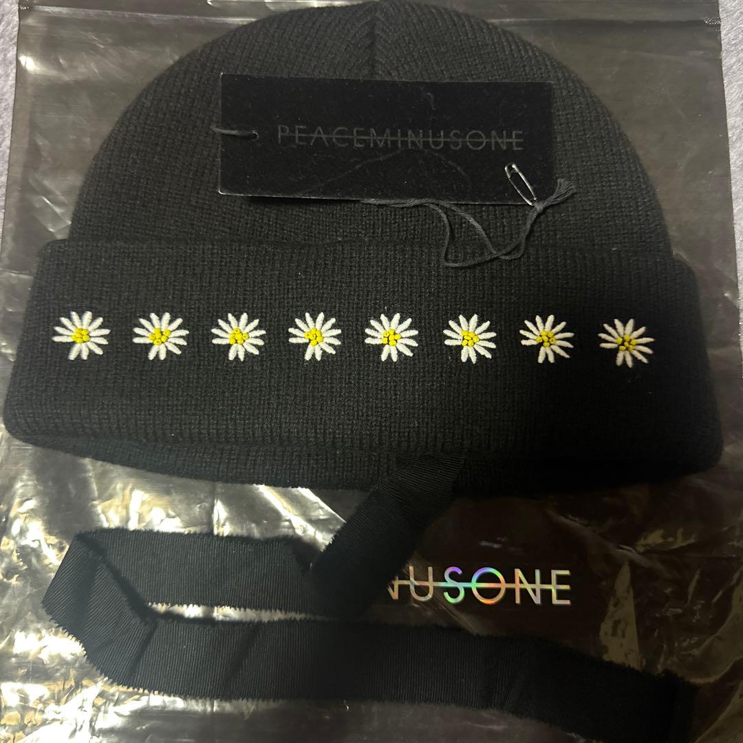最終値下げ　PEACEMINUSONE デイジー　ニット帽　G-DRAGON 最終値下げ PEACEMINUSONE デイジー ニット帽 G-DRAGON PEACEMINUSONE