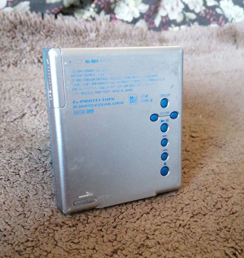 動作品】SONY MDプレーヤMZ-E520 ガム電池付き 送料込 - メルカリ
