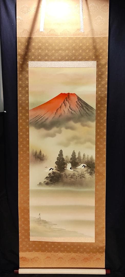 掛け軸　赤富士　桐箱付　日本画　骨董　古美術 赤富士（日本画）｜新・古美術 高美堂（こうびどう）｜掛軸販売・通販