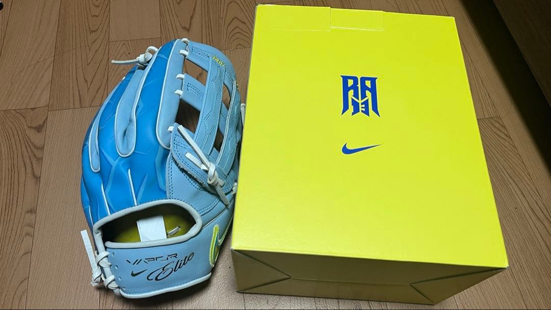 硬式用Nike Vaper Elite アクーニャ　モデル　ナイキ　グローブ ナイキ バイパー エリート ロナルド・アクーニャ Jr 選手モデル 硬式