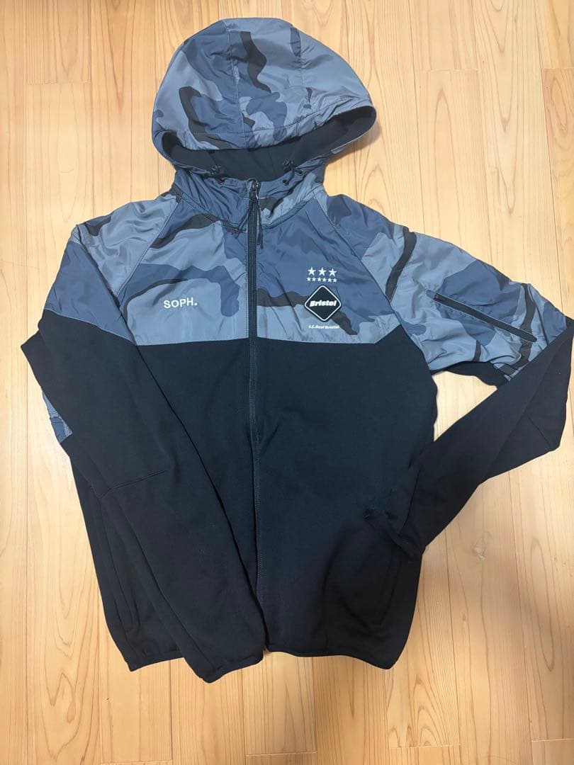 F.C.Real Bristol SOPH.カモフラージュ ナイロンジャケット