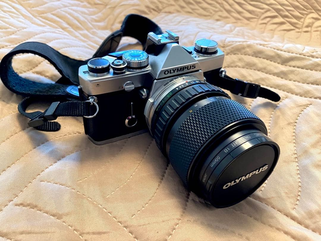 OLYMPUS OM-1+35mm-70mm +バッグ(試し撮りサンプルあり) 写真家 中村 利和 ～野鳥撮影に最適なカメラと望遠レンズシステム