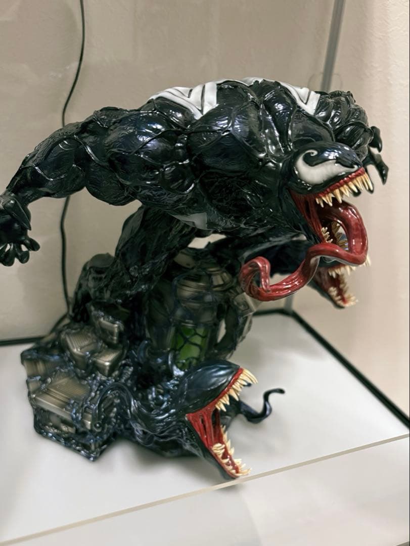 海外フィギュア正規品】アイアンスタジオ ヴェノム 開封品