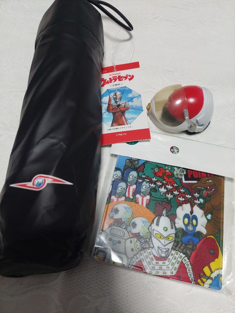 ウルトラセブン折り畳み傘、ミラー、キーホルダー キーホルダーに多少