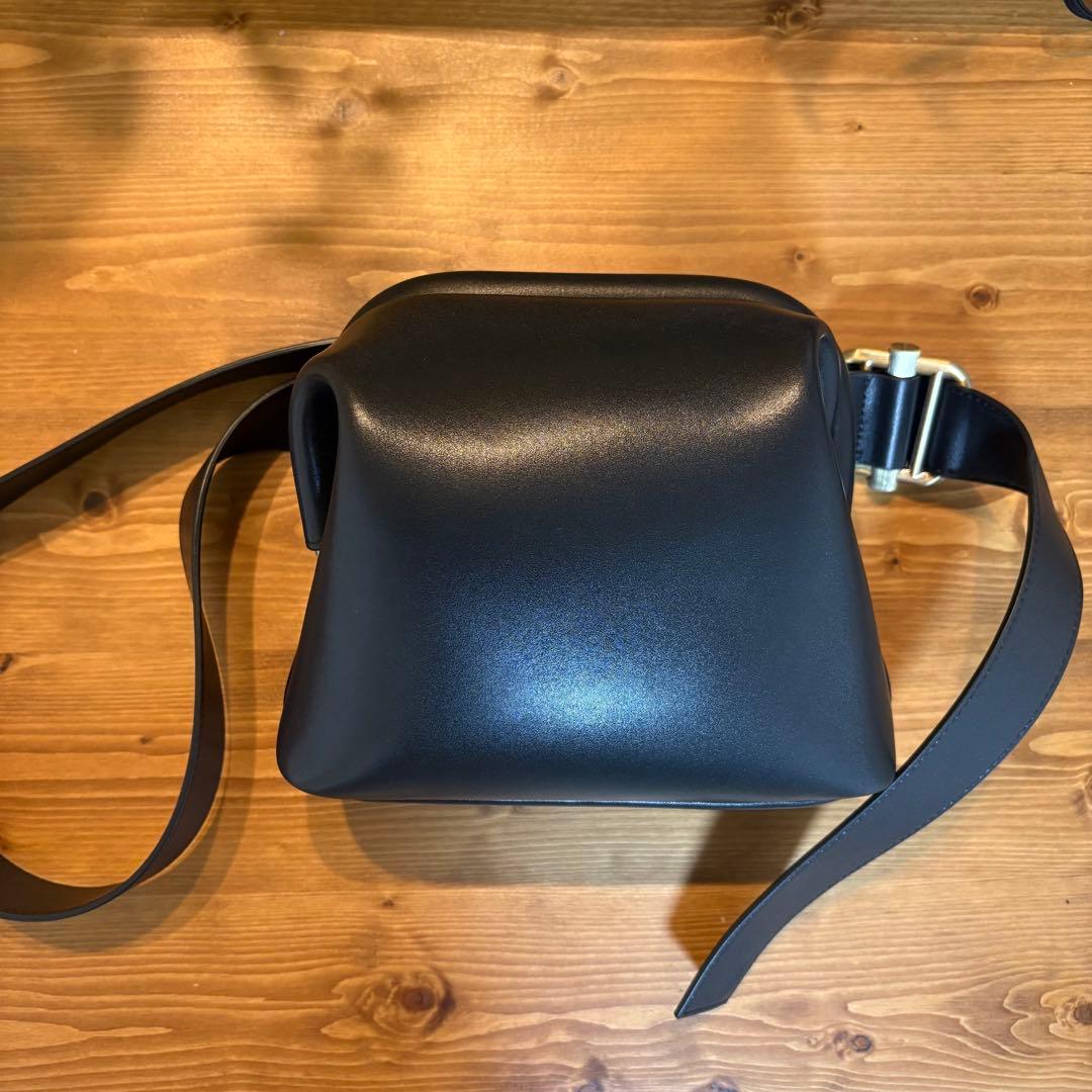 OSOI MINI BROT 黒 OSOI Black Mini Brot | Bags | OEUVR – OEUVR