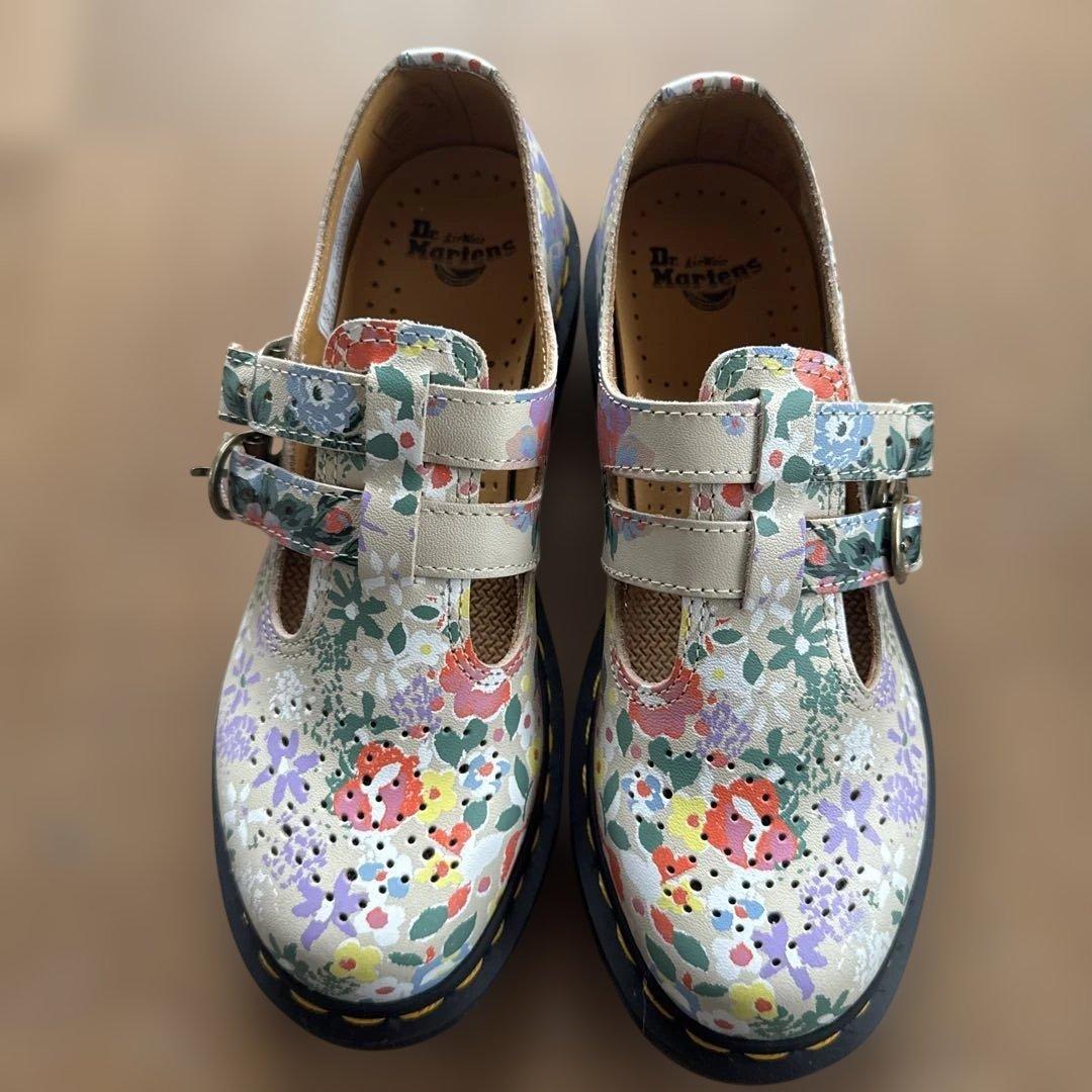 美品 Dr. Martens MSRY JANE 花柄ローファー メリージェーン - メルカリ