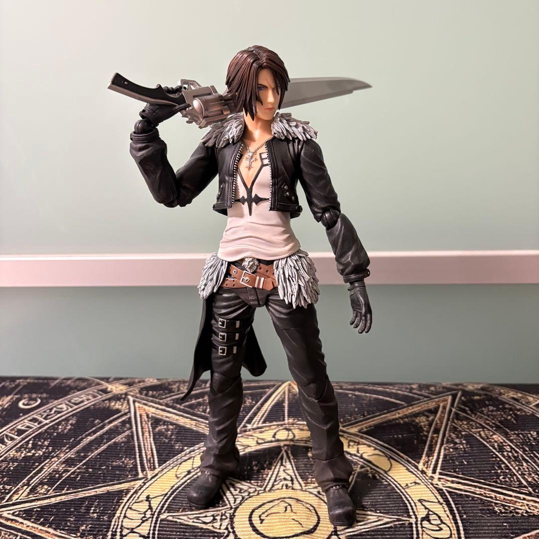 スコール・レオンハート フィギュア FF8 - メルカリ