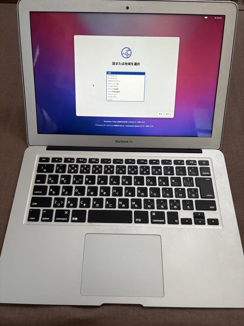 MacBook本体 MacBook Air 2017 Amazon.com: Apple 2017 MacBook Air with 1.8GHz Core i5 CPU 13-inch