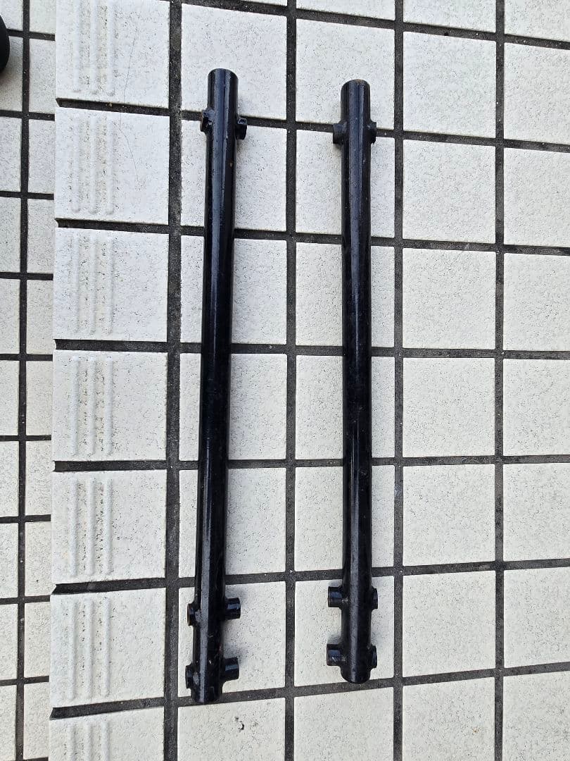 左右出マフラーステー FLSTC FLSTN エボtc88tc96 ソフテイル 楽天市場】ソフテイルマフラーステー左右ハーレー純正バイク部品エボ