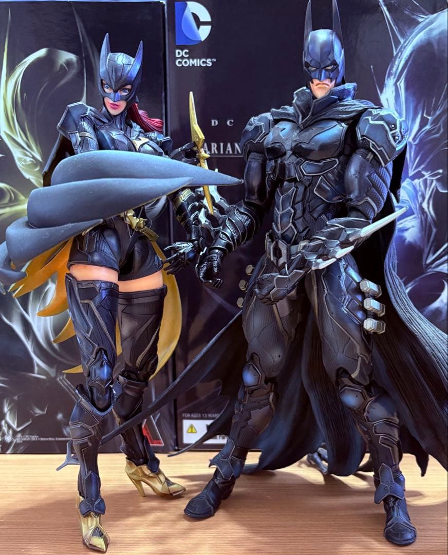 値下げ Play Arts 改バットマン & バットガール