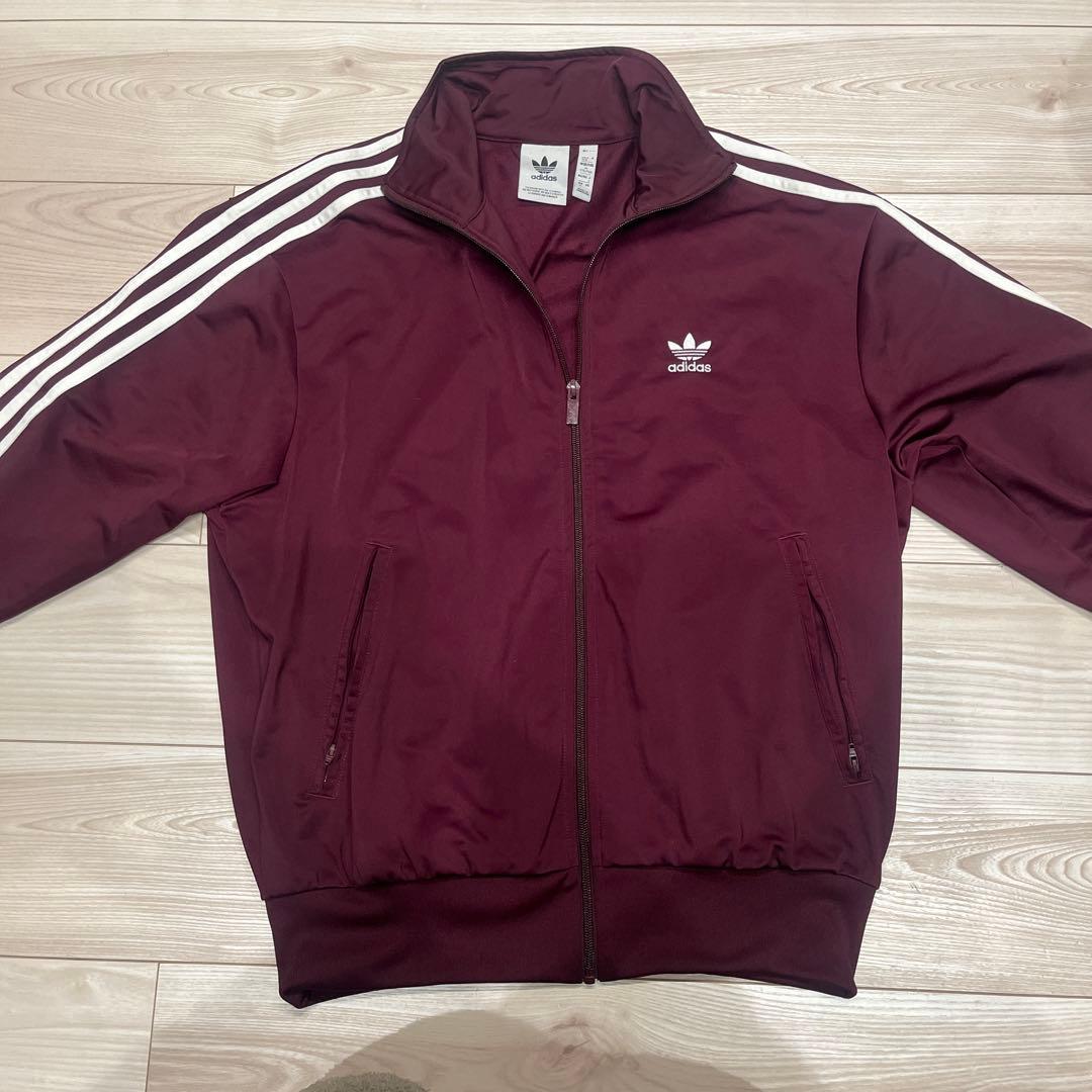 adidas バーガンディ ジップアップジャージ adidas メンズ - ジャージ - バーガンディ - ライフスタイル