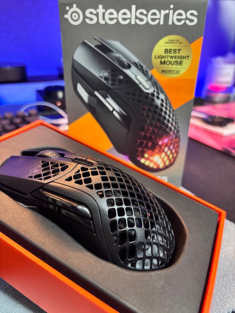 マウス・トラックボール SteelSeries AEROX 5 WIRELESS Amazon.com: SteelSeries Aerox 5 Wireless - Holey RGB Gaming Mouse