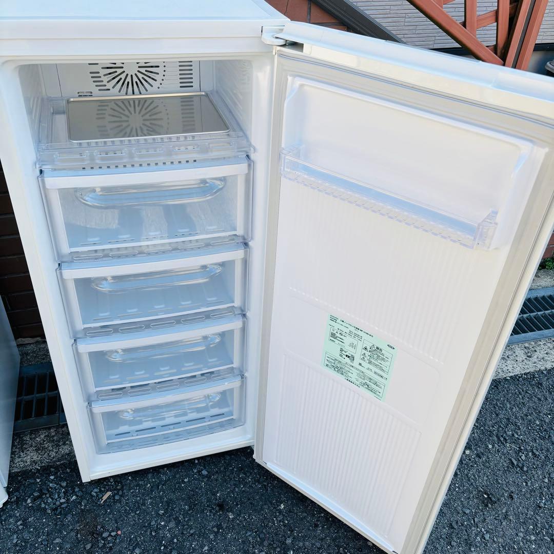 三菱 MF-U12N-W 冷凍庫 121L 2010年製/YMJ012-22 最高 の