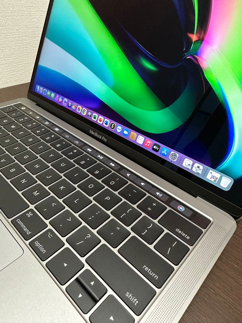 美品 Apple MacBook Pro 13インチ 元箱 CAD&3D設計 - メルカリ