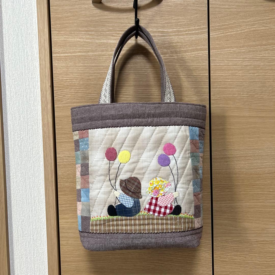 ハンドメイドパッチワークバッグ スーちゃん - メルカリ