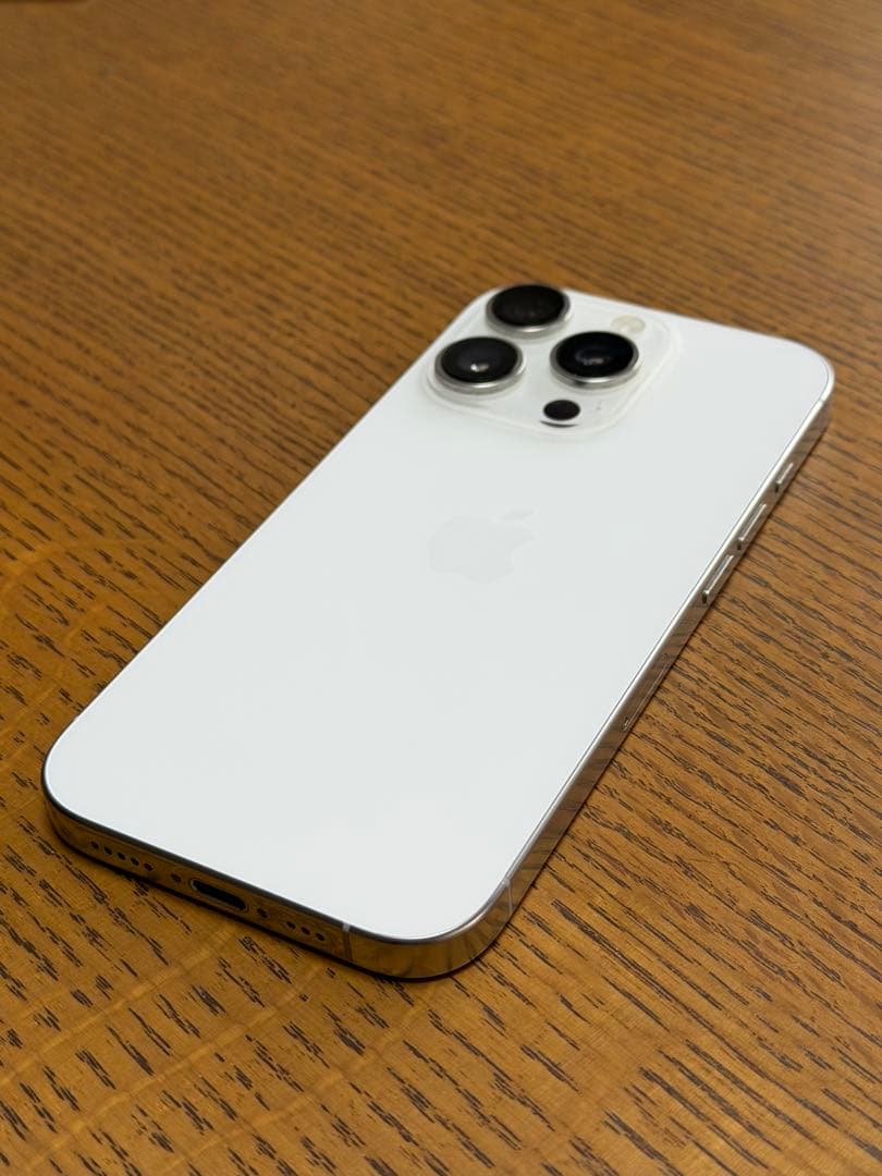 【値下】【美品】iPhone 16 PRO 1TB ホワイトチタニウム iPhone 16 Pro 1TB - ホワイトチタニウム（SIMフリー）[整備済製品