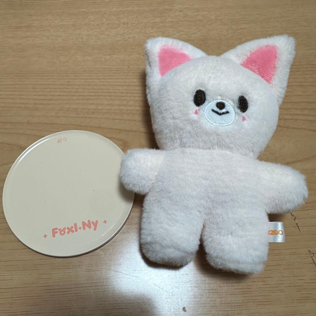 straykids フォクシニー ぬいぐるみ - メルカリ