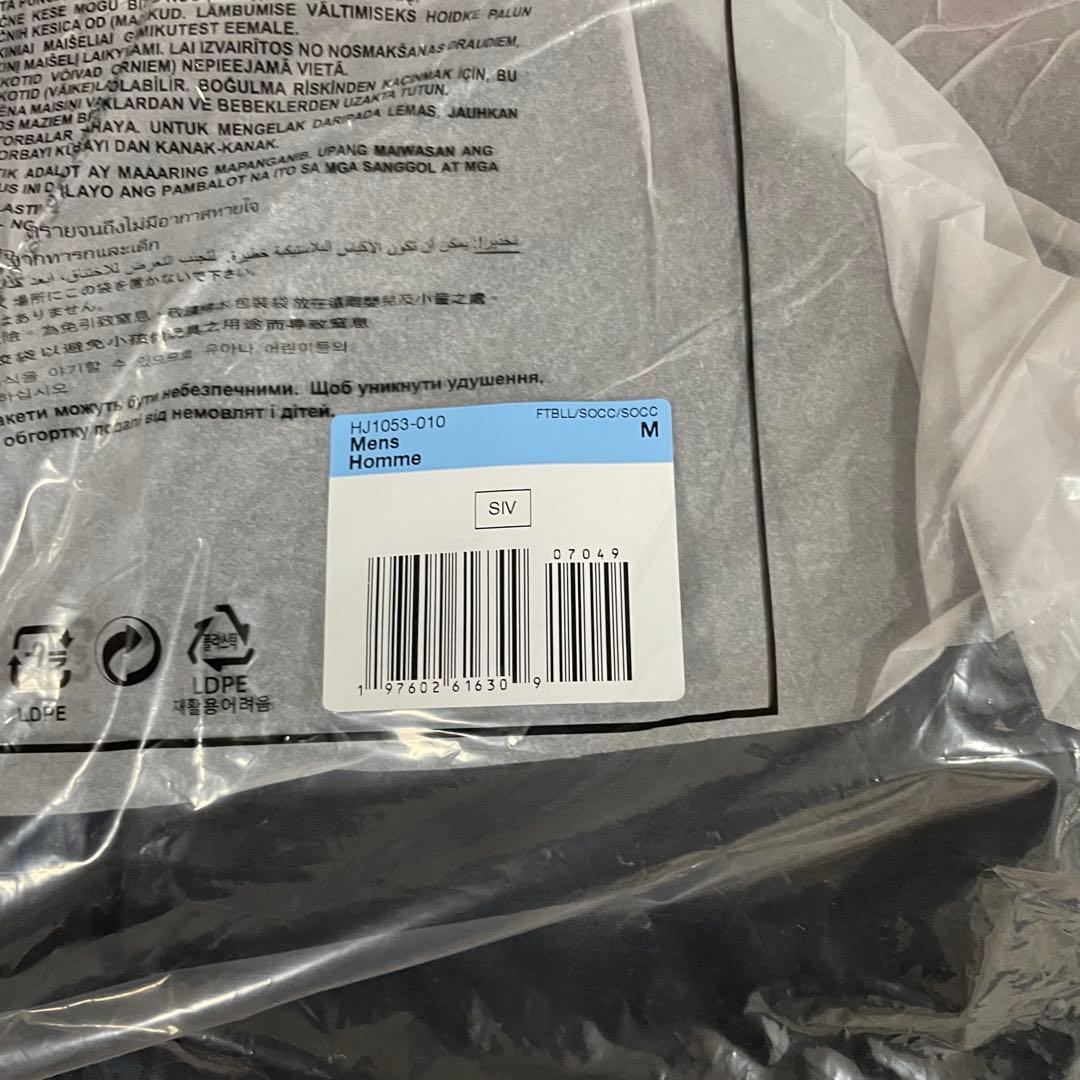 新品未使用タグ付き✨】リバプール×エアマックス スタジャン Lサイズ